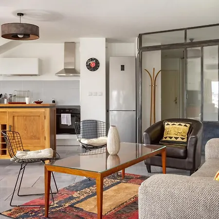 Epicea- Spacieux 3 Avec Parking. * Nantes